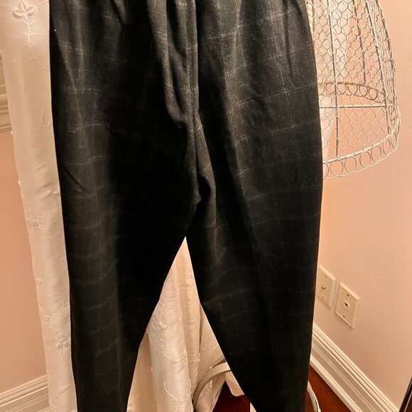 Aritzia Jimmy Pant - Picture 4 of 4